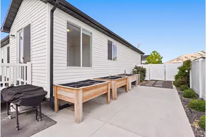 572 S 690 E, Hyrum, UT 84319 - Photo 43