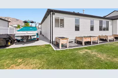 572 S 690 E, Hyrum, UT 84319 - Photo 33