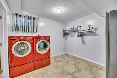 609 N Nelson Ave E, Tooele, UT 84074 - Photo 23