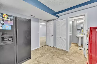 609 N Nelson Ave E, Tooele, UT 84074 - Photo 21