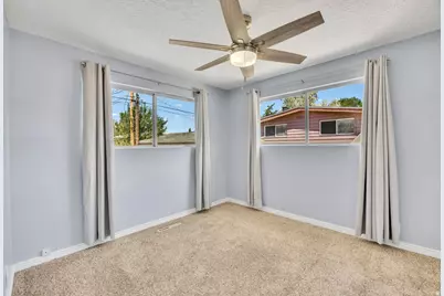 609 N Nelson Ave E, Tooele, UT 84074 - Photo 13