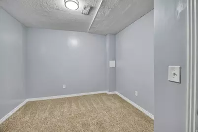 609 N Nelson Ave E, Tooele, UT 84074 - Photo 17