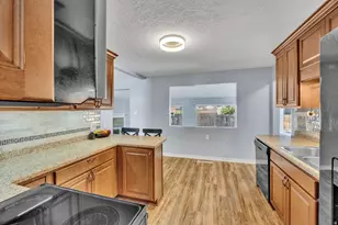 609 N Nelson Ave E, Tooele, UT 84074 - Photo 5