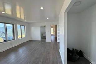 6909 E Spring Dr, Springville, UT 84663 - Photo 43