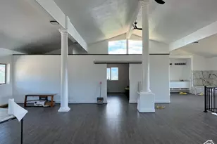 6909 E Spring Dr, Springville, UT 84663 - Photo 23