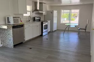 597 N State St E, Orem, UT 84057 - Photo 11