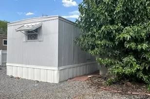 597 N State St E, Orem, UT 84057 - Photo 25