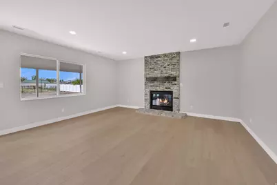 4565 W 4350 S, West Haven, UT 84401 - Photo 13