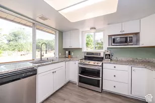 3257 N 400 W, Pleasant View, UT 84414 - Photo 3