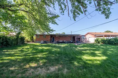 2375 W 4975 S, Roy, UT 84067 - Photo 33