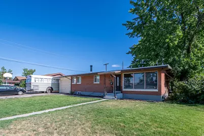 2375 W 4975 S, Roy, UT 84067 - Photo 3