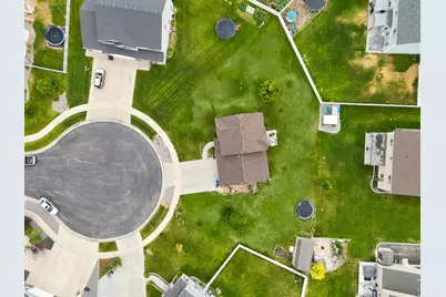 1035 W 2470 S, Nibley, UT 84321 - Photo 25