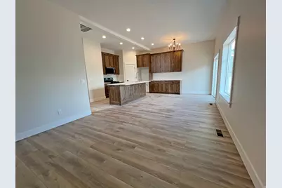 430 Center E, Richfield, UT 84701 - Photo 5