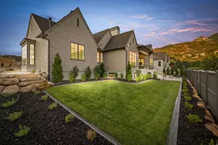 2946 E Elberta Ln S, Sandy, UT 84092 - Photo 33