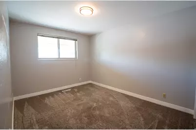 233 W 5250 S, Washington Terrace, UT 84405 - Photo 7