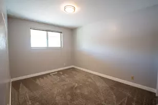 233 W 5250 S, Washington Terrace, UT 84405 - Photo 7