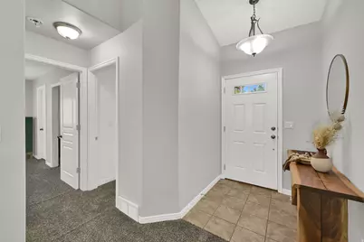 1051 S 1925 W, Syracuse, UT 84075 - Photo 13
