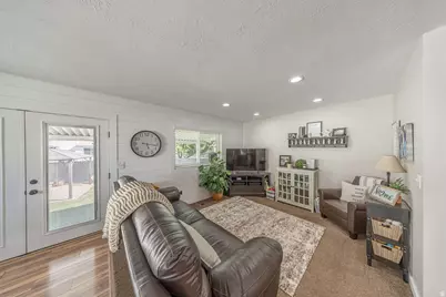 2765 W Lindi Way N, Layton, UT 84041 - Photo 11