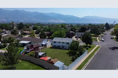 235 E 800 S, Layton, UT 84041 - Photo 35