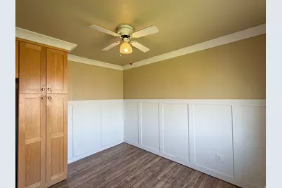 235 E 800 S, Layton, UT 84041 - Photo 9