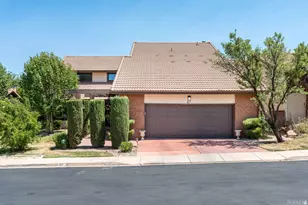 545 S Valley View Dr, Saint George, UT 84770 - Photo 3