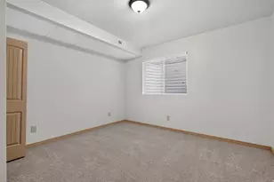 12347 S Black Powder Dr, Herriman, UT 84096 - Photo 37