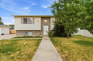 783 Linden Ct, Logan, UT 84321 - Photo 1