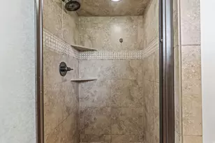 4928 S 1645 E, Holladay, UT 84117 - Photo 43