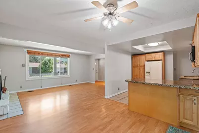 4928 S 1645 E, Holladay, UT 84117 - Photo 11