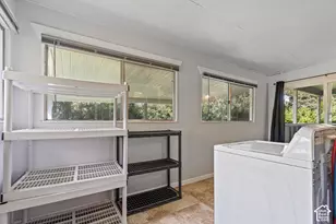 4928 S 1645 E, Holladay, UT 84117 - Photo 27