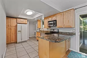 4928 S 1645 E, Holladay, UT 84117 - Photo 11