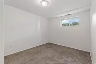 4928 S 1645 E, Holladay, UT 84117 - Photo 45