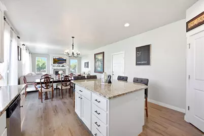 1596 N Cordoba Dr, Saratoga Springs, UT 84045 - Photo 11