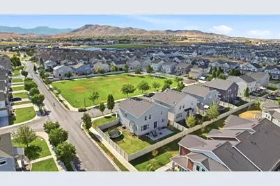 1596 N Cordoba Dr, Saratoga Springs, UT 84045 - Photo 33