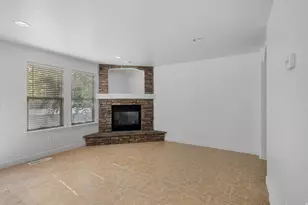 7183 S Villa Pl Dr E, Midvale, UT 84047 - Photo 9