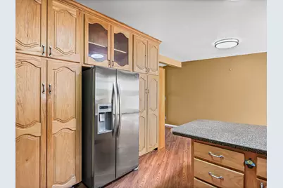 4547 S Tanglewood Dr, Holladay, UT 84117 - Photo 11