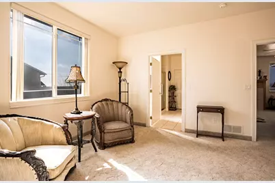 1135 W Park Ridge Dr S, Roosevelt, UT 84066 - Photo 21