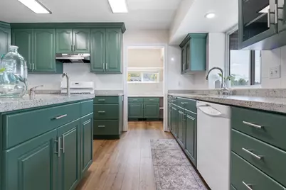 13920 Cromwell Ln, Draper, UT 84020 - Photo 9