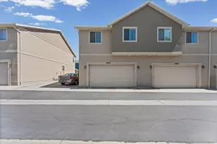 3637 E Flint Creek Ln N, Eagle Mountain, UT 84005 - Photo 23