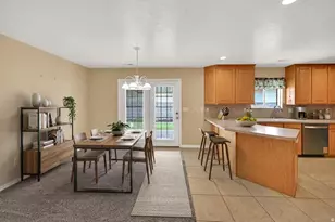 1661 N 865 W, Clinton, UT 84015 - Photo 5
