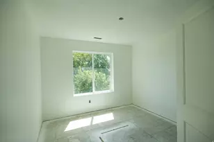 2779 S Saysay Way W, Magna, UT 84044 - Photo 9