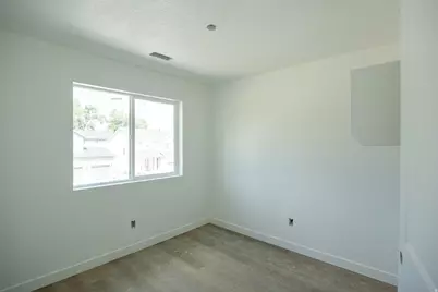2779 S Saysay Way W, Magna, UT 84044 - Photo 11