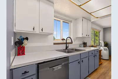 715 W 100 E, Bicknell, UT 84715 - Photo 15