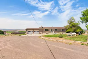 715 W 100 E, Bicknell, UT 84715 - Photo 5