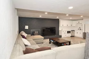 198 Oakwood Dr, Layton, UT 84040 - Photo 25