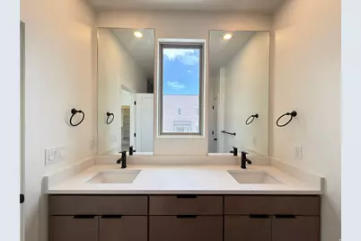5351 W Center Field Dr S #124, South Jordan, UT 84009 - Photo 11