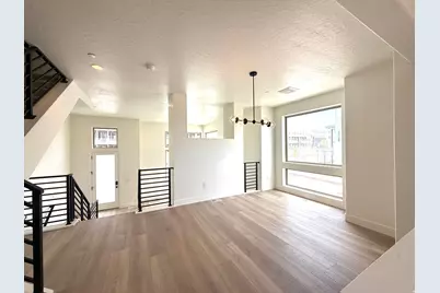 5351 W Center Field Dr S #124, South Jordan, UT 84009 - Photo 9