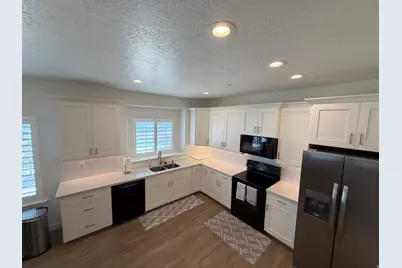 4215 W Silver Canyon Court St, Riverton, UT 84096 - Photo 7