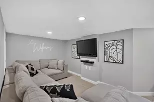 425 N Main St, Orem, UT 84057 - Photo 25