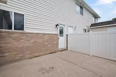 933 12th St, Ogden, UT 84404 - Photo 21